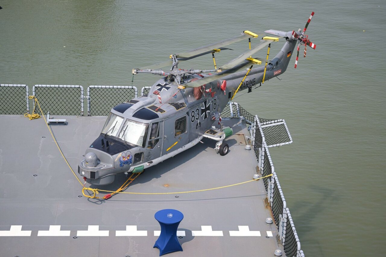 Incident în Marea Baltică /O navă rusă a tras FOCURI de avertisment spre un elicopter german