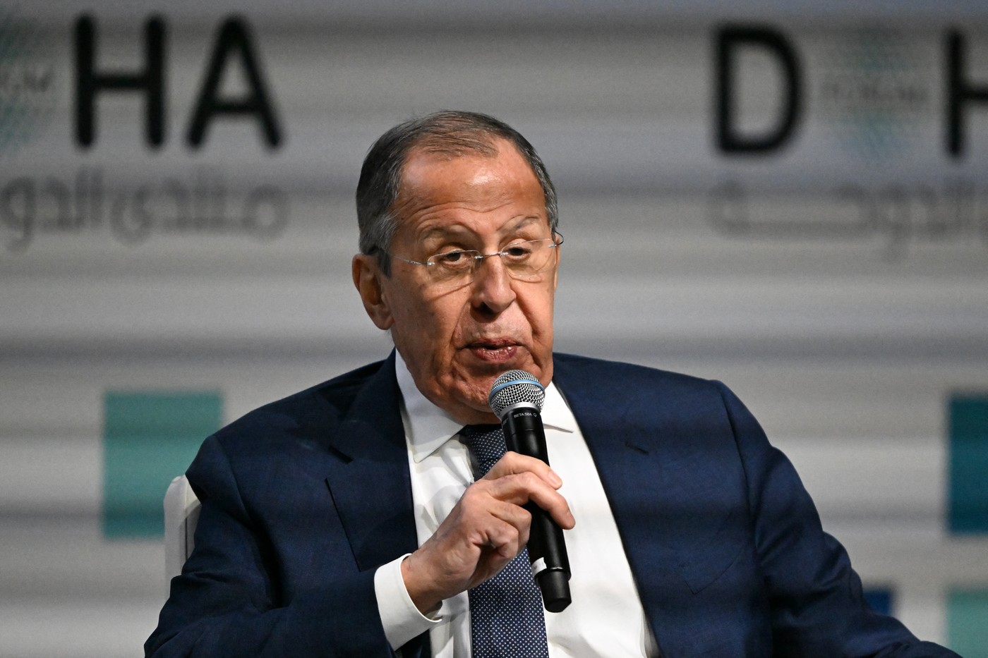 Rusia se opune unei eventuale misiuni occidentale de menținere a păcii în Ucraina