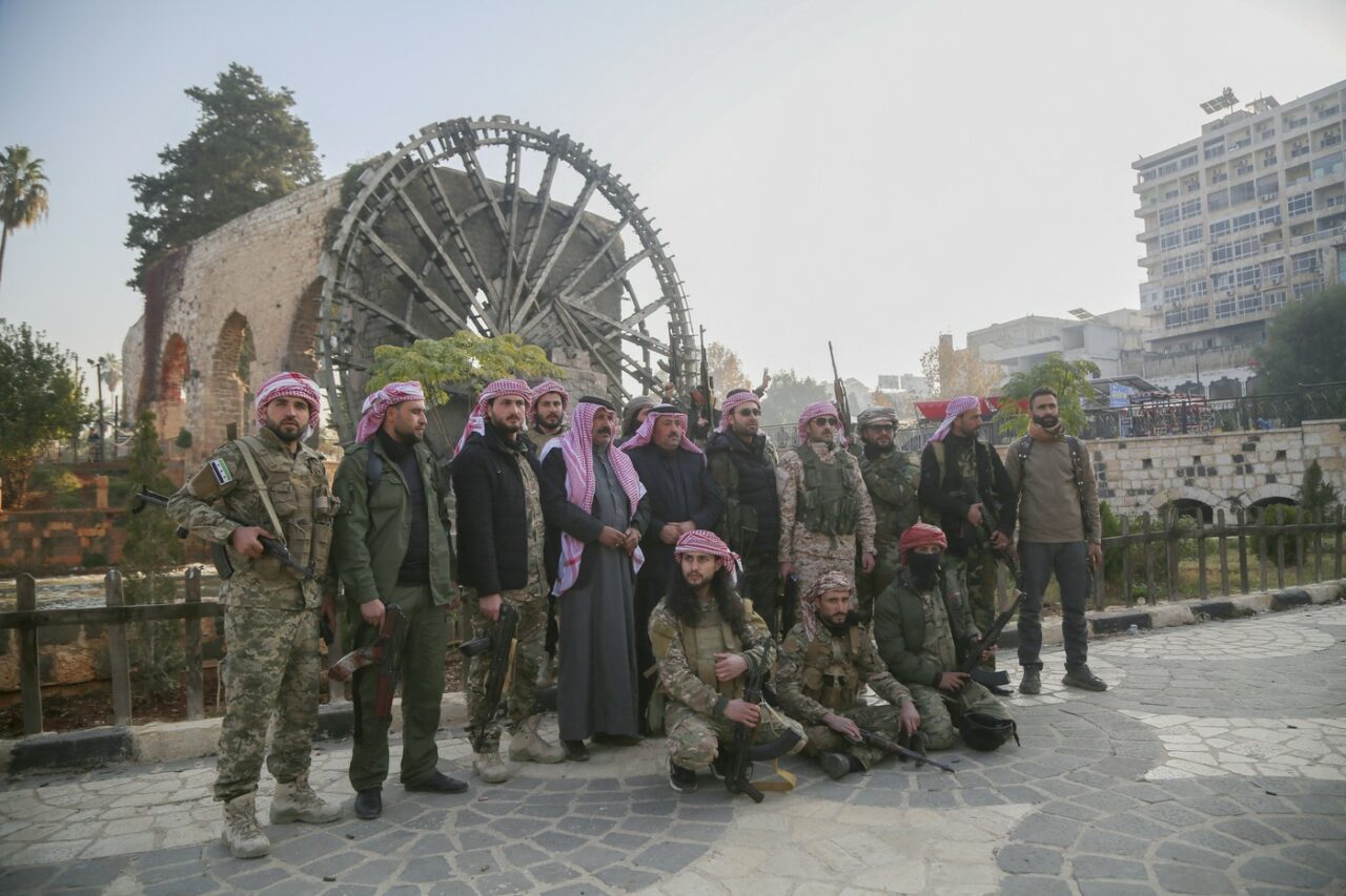 Cine sunt rebelii HTS din Siria, care l-au îndepărtat de la putere pe Bashar al-Assad? Organizația a fost afiliată Al-Qaeda
