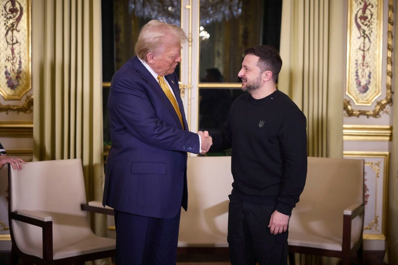 Donald Trump îl laudă pe Zelenski și rezistența Ucrainei în fața Rusiei: „Este curajos și se descurcă bine. Are luptători”