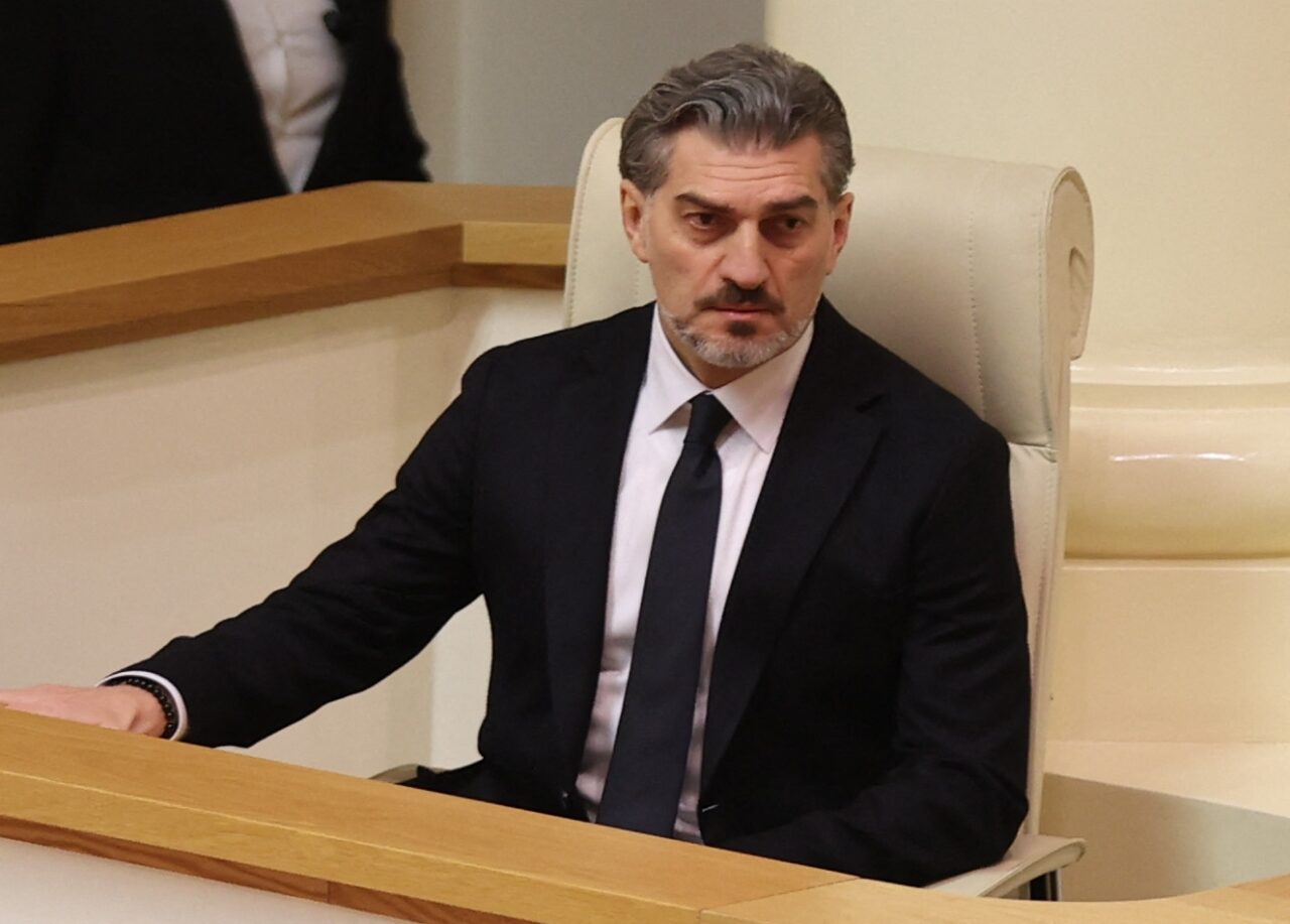Cine este Mikheil Kavelashvili, noul președinte al Georgiei. A fost fotbalist la MANCHESTER City și e cunoscut pentru viziunea antioccidentală