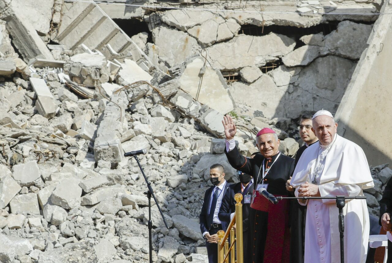Papa Francisc, ținta unei tentative de ATENTAT sinucigaș în timpul vizitei sale în Irak