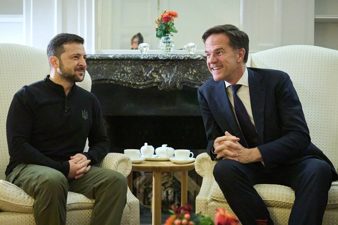 Mark Rutte, NEMULȚUMIT după ce Zelenski l-a criticat pe Olaf Scholz. „I-am spus că ar trebui să înceteze pentru că nu este corect”