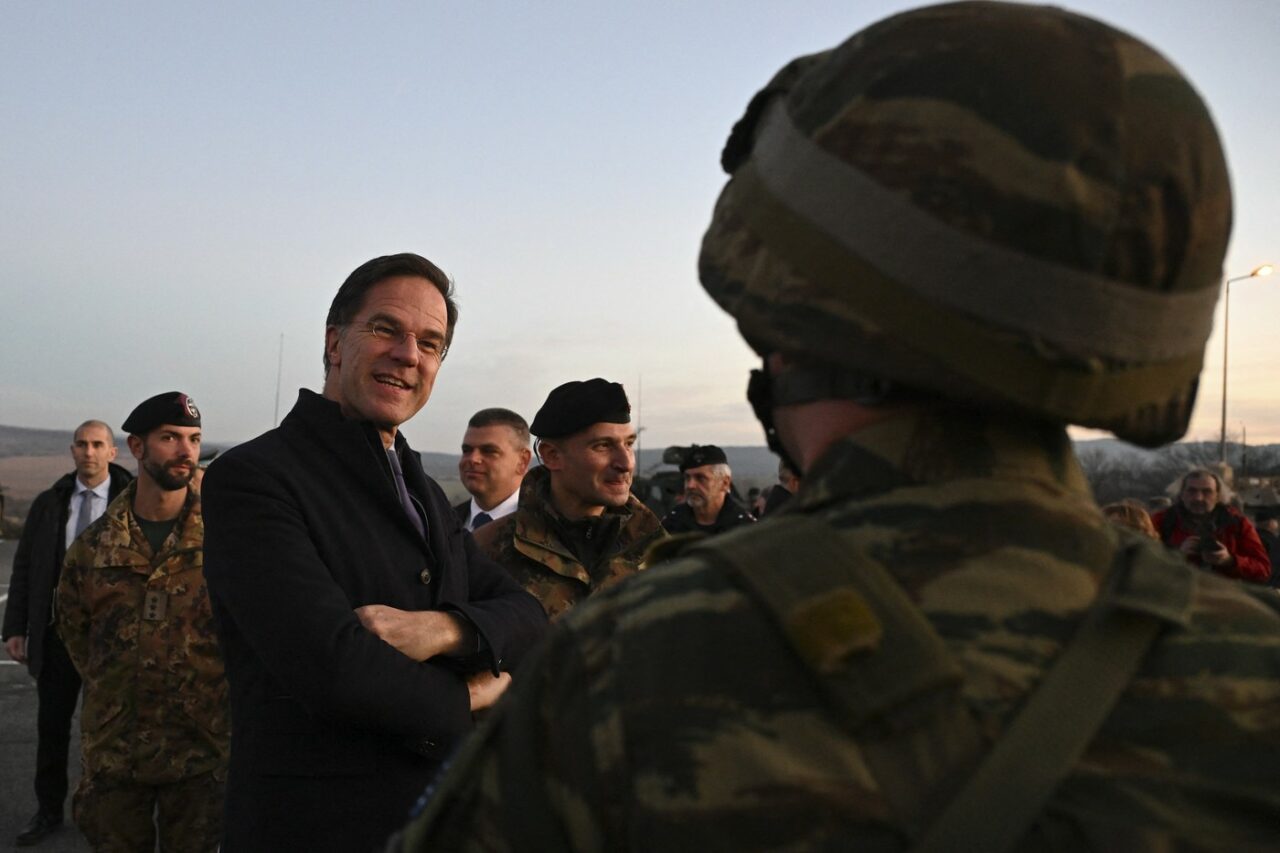 NATO intensifică prezența militară în Marea Baltică /Suspiciuni privind acte de SABOTAJ ale Rusiei asupra cablurilor submarine