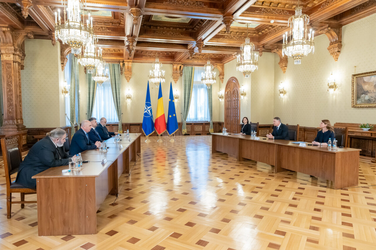 Ziua în care vor fi ALEȘI șefii Parlamentului, Iohannis va anunța premierul și se va forma Guvernul