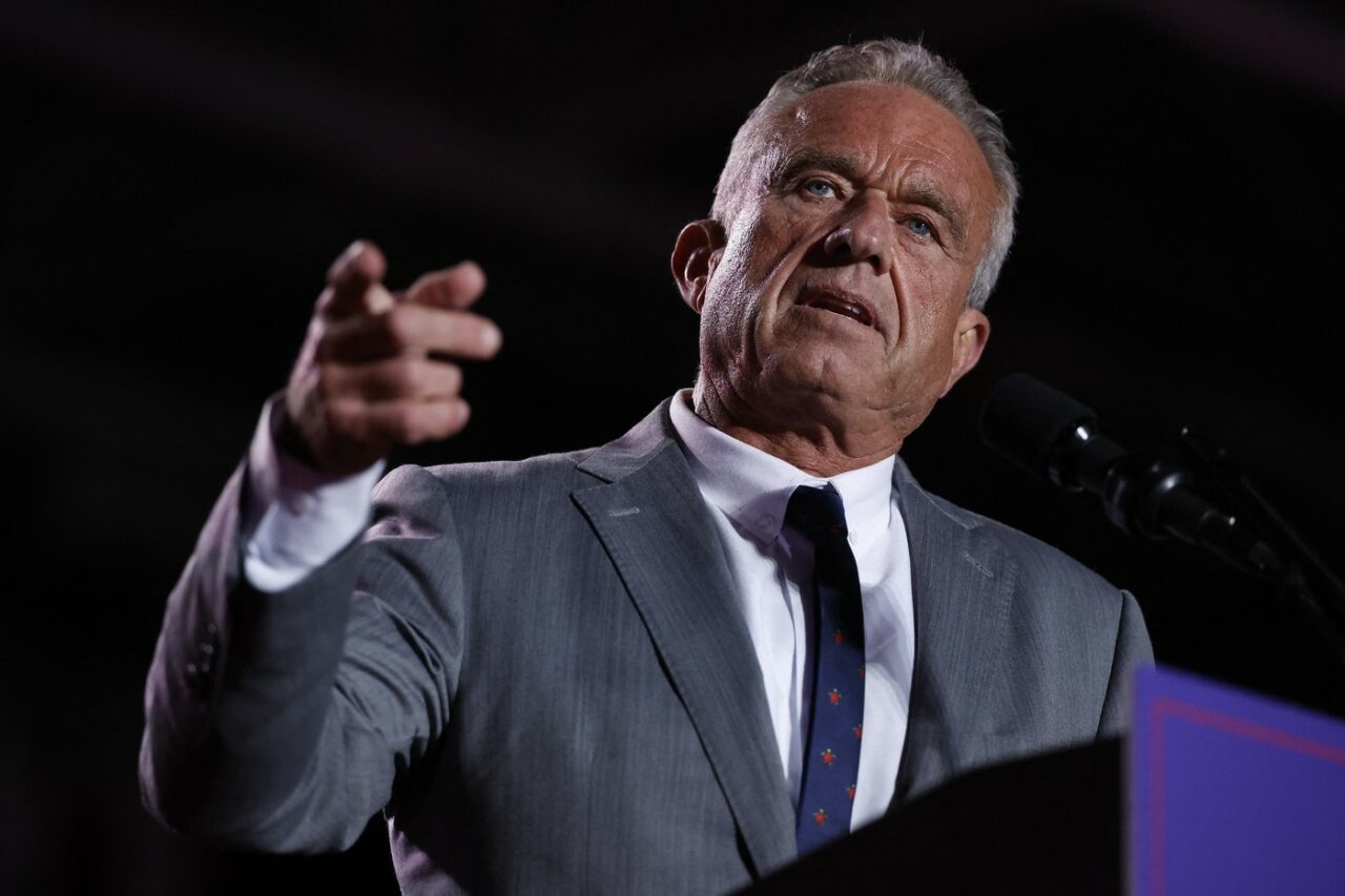 Oficial SUA: „Robert F. Kennedy nu-l va susține pe Călin Georgescu în cursa pentru Cotroceni și nu s-a pus niciodată problema să vină în România”