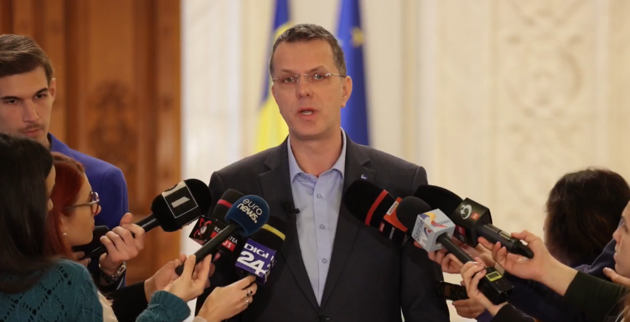 USR, nemulțumit de negocieri. Moșteanu: Întâi stabilim un program serios de GUVERNARE, apoi împărțim funcții!