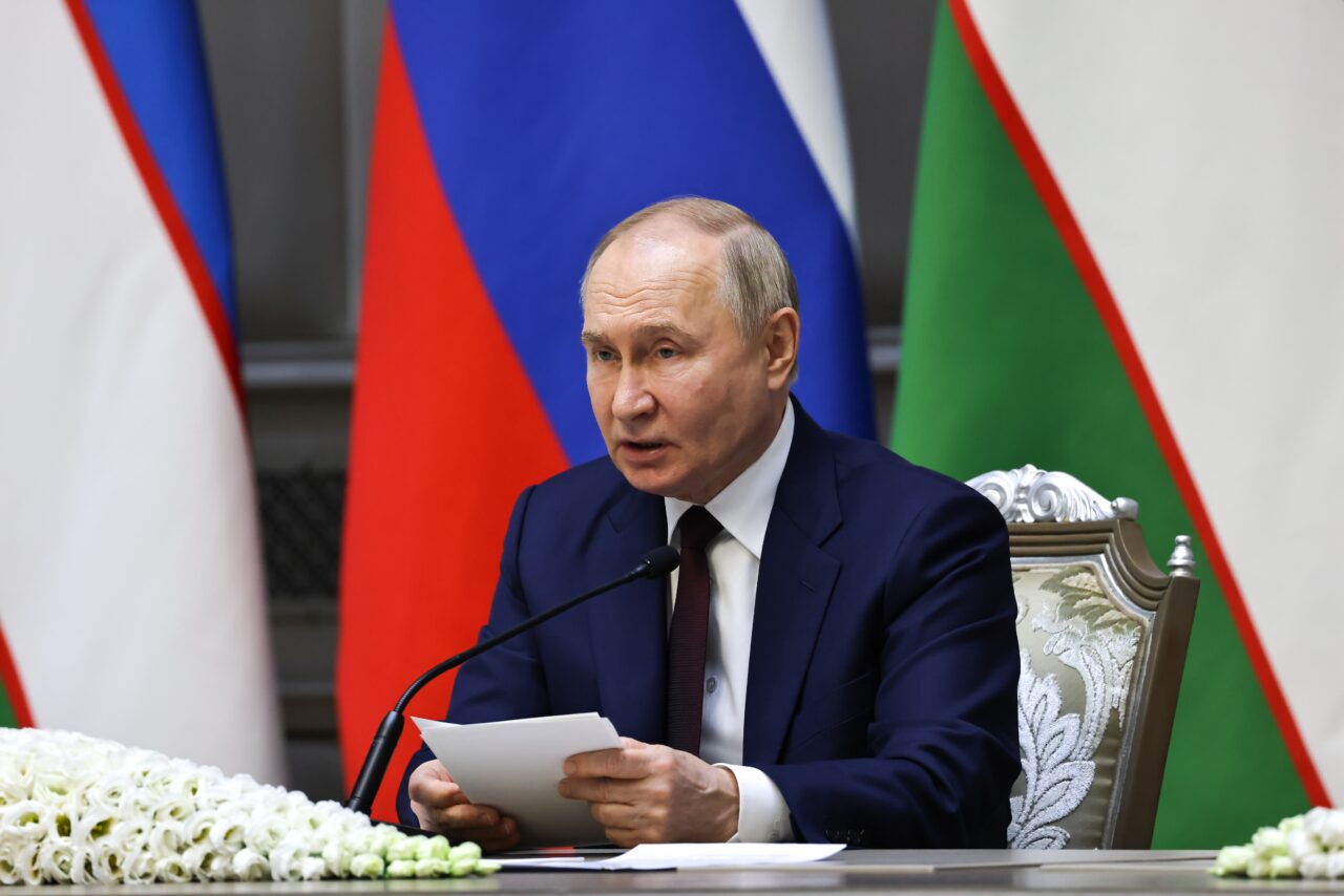 Vladimir Putin: Joe Biden mi-a propus amânarea aderării Ucrainei la NATO cu 10-15 ani