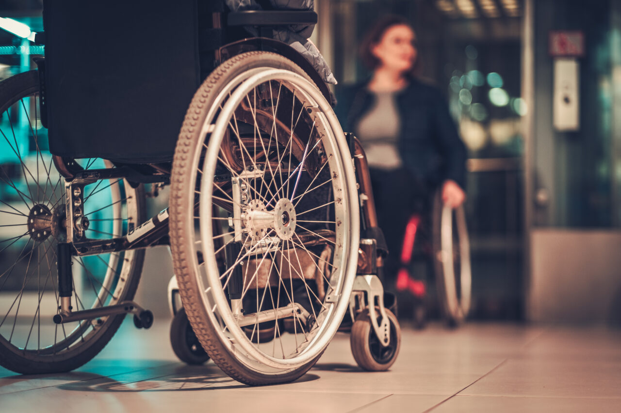 3 decembrie – Ziua Internaţională a Persoanelor cu DIZABILITĂȚI. Ministerul Muncii face apel la incluziune și respect
