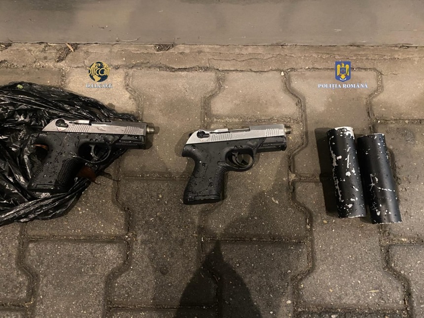 Contrabandă cu arme în Ilfov. Un turc prins în flagrant cu două PISTOALE LETALE