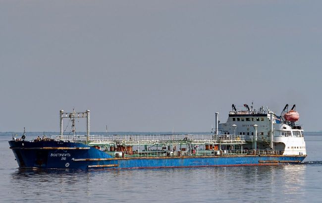 DEZASTRUL ECOLOGIC provocat de petrolierele rusești în Marea Neagră se concentrează în nord-est. România va fi afectată minor