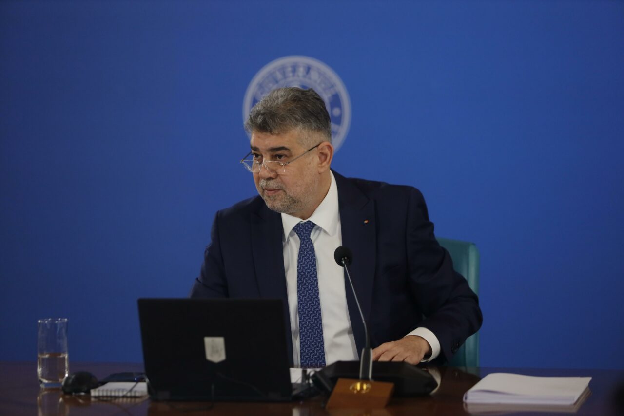 Guvernul prelungește PLAFONAREA la RCA până la 31 martie 2025