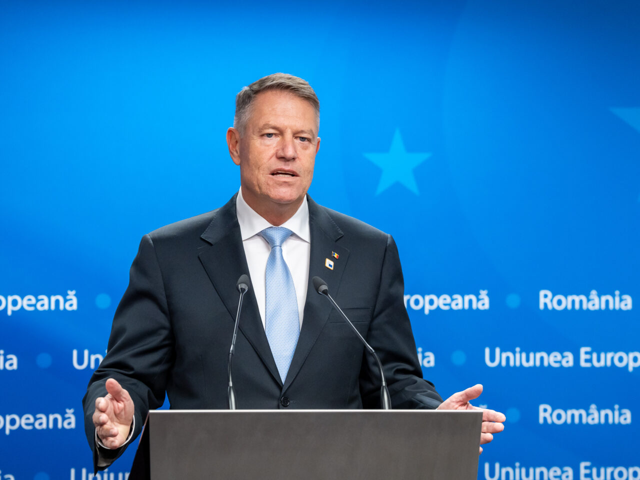Klaus IOHANNIS pleacă la Bruxelles la reuniunea informală a liderilor UE. Președintele va discuta despre apărarea europeană și relația transatlantică