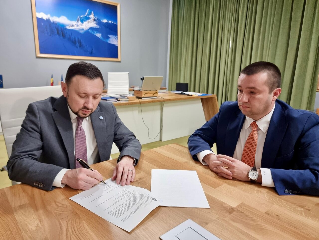 Ministrul Mircea Fechet: Peste 250 de hectare de PĂDURE vor fi înființate în județul Timiș, printr-un contract de peste 11 milioane de lei