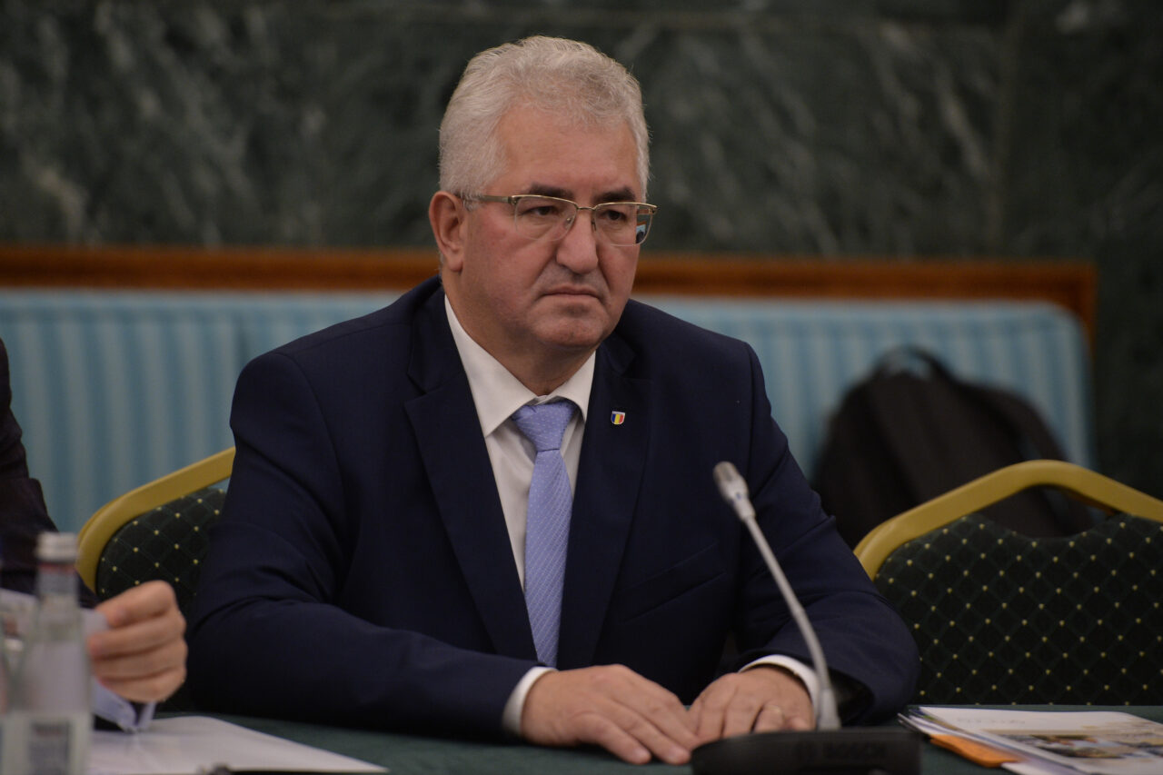 Val de excluderi în PNL Suceava. Fostul primar Ion Lungu și primarul comunei Salcea, Ezekiel Belțic, au fost excluși din partid