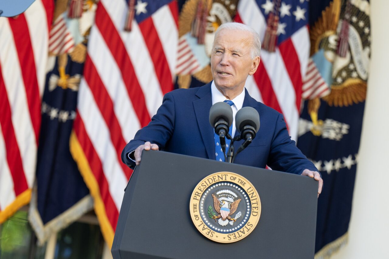 Joe Biden interzice permanent FORAJELE în 2,5 milioane kilometri pătrați de ocean. Reacția lui Donald Trump, care preia președinția SUA pe 21 ianuarie