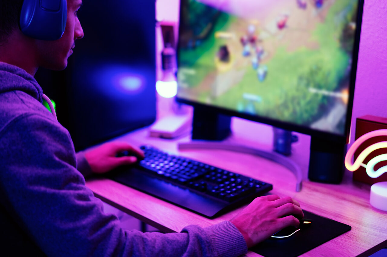 Studiu despre GAMING: jocurile video pot îmbunătăți performanța cognitivă