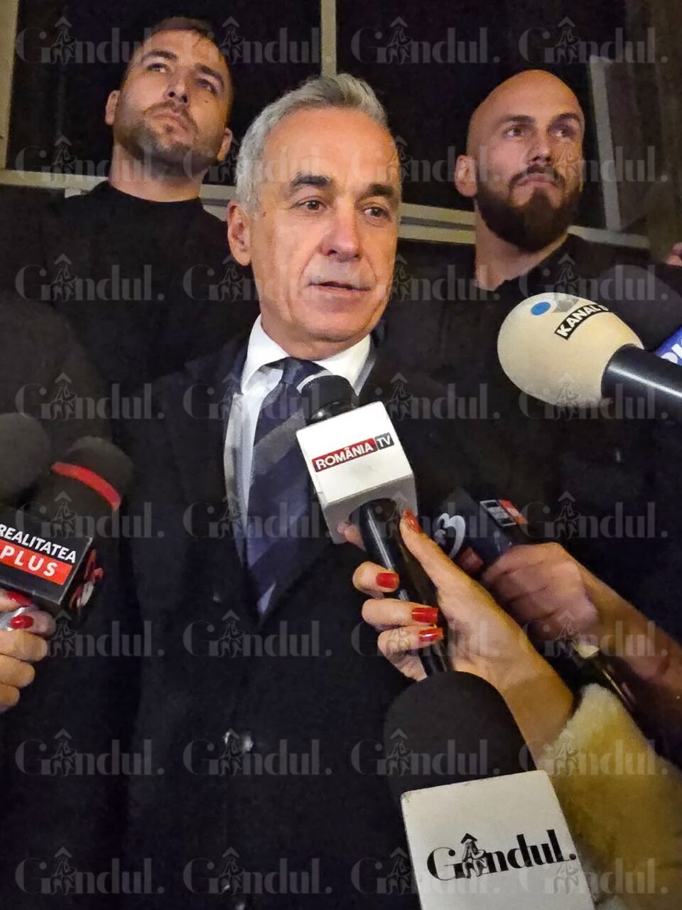 Călin Georgescu, după ce s-a spus că MAMA sa a făcut parte din Mișcarea Legionară: „Un atac josnic şi fals la adresa mamei mele”