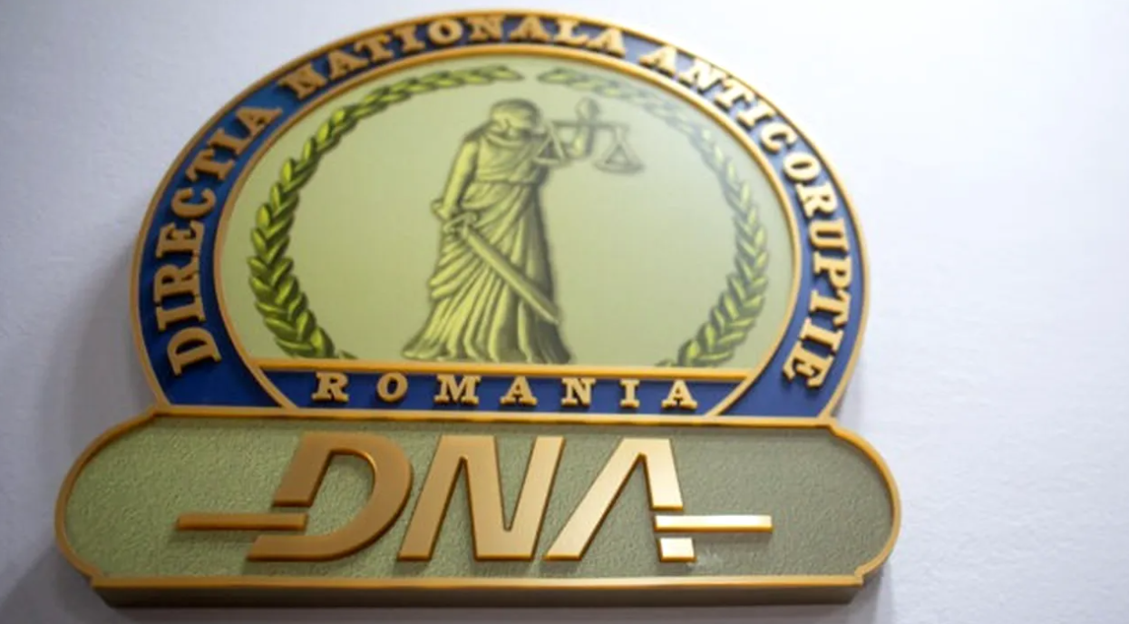 Doi traficanți de INFLUENȚĂ, arestați preventiv după o anchetă spectaculoasă a DNA