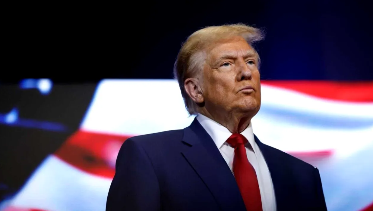 POLITICO, despre „durerea de cap” a lui Donald Trump: „Are o BOMBĂ RADIOACTIVĂ cu ceas sub gheața Groenlandei”