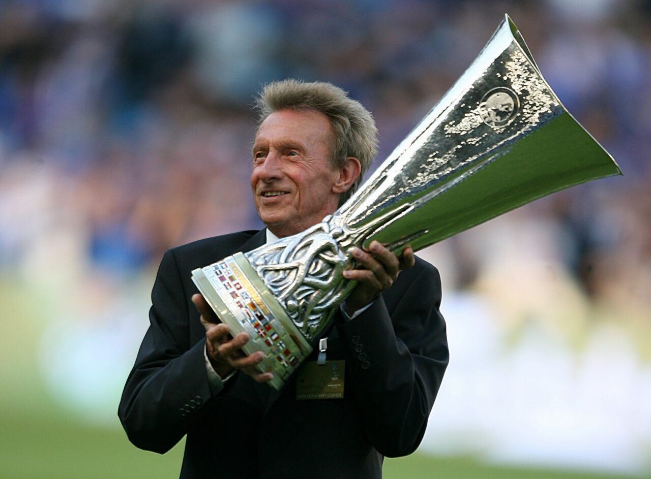 S-a stins din viață Denis Law, legenda fotbalului britanic, supranumit „The King”. A câștigat Balonul de Aur în 1964