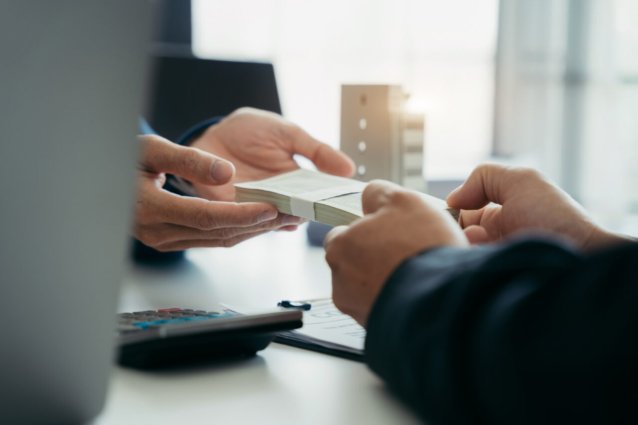 Centrul de Soluționare Alternativă a Litigiilor în domeniul Bancar atenționează consumatorii de servicii financiar-bancare că ANPC îi dezinformează