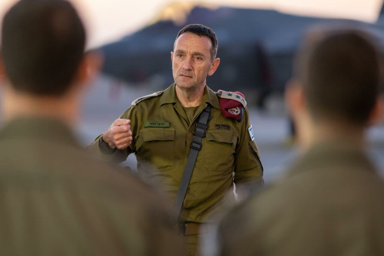Cutremur la vârful armatei israeliene: șeful Statului Major DEMISIONEAZĂ. Motivul pentru care generalul Herzi Halevi a luat această decizie