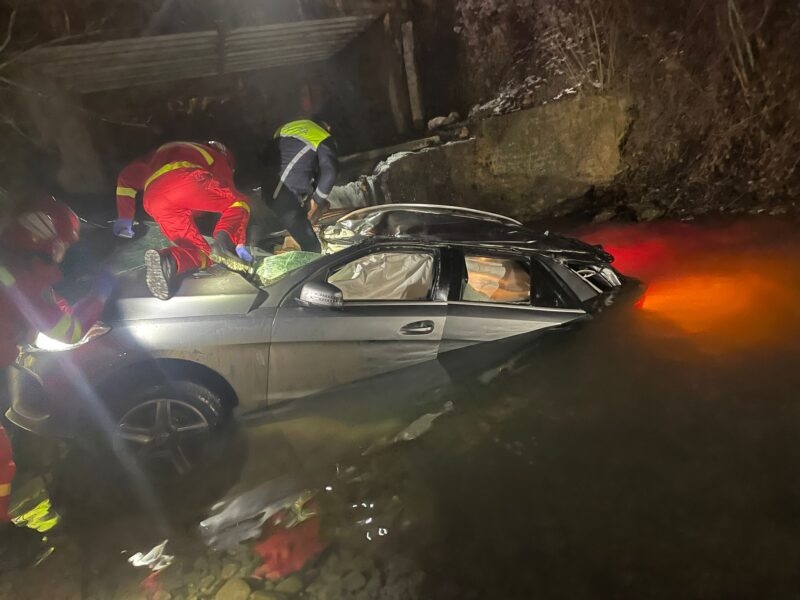 Politician din Satu Mare, acuzat că a provocat un grav accident și-a fugit/Una dintre cele patru victime este în comă