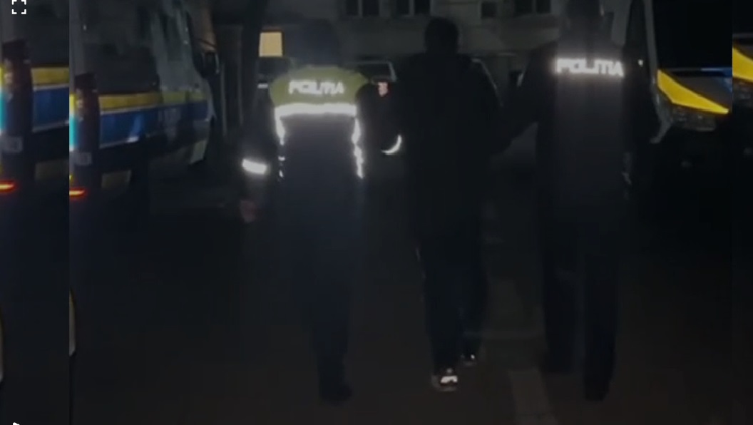 SCANDAL într-o localitate din Dolj. Bărbat împușcat de fostul concubin al iubitei / Anchetă și ACUZAȚII după incident