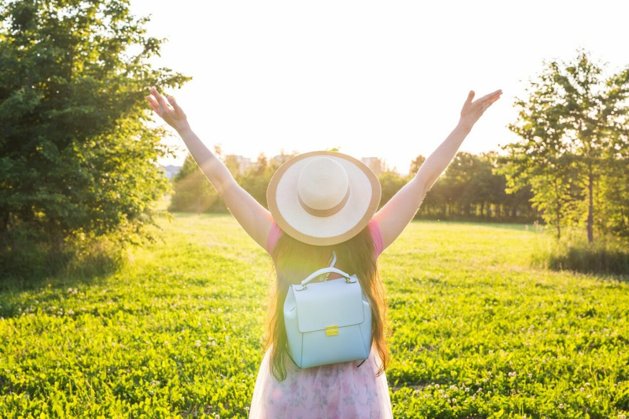 VREMEA se schimbă radical în România. Temperaturi de primăvară în mijlocul iernii. Unde se vor înregistra maxime de 17°C