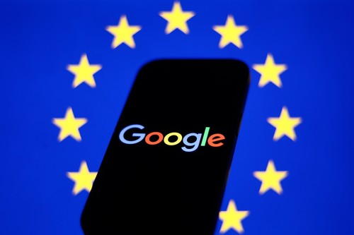 Google ACUZĂ Uniunea Europeană că a PEDEPSIT compania pentru “merite superioare și inovație” cu o amendă RECORD de 4,1 miliarde euro