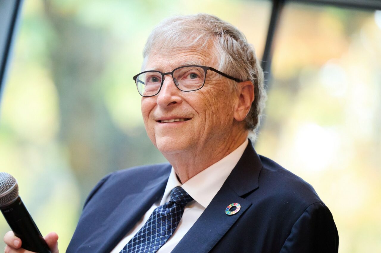 Bill Gates s-a angajat să doneze cea mai mare parte a averii sale de 160 de MILIARDE de dolari în scopuri caritabile