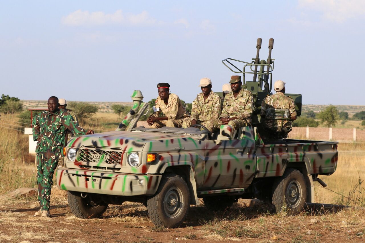Statele Unite acuză Rusia că finanțează AMBELE tabere implicate în războiul din Sudan