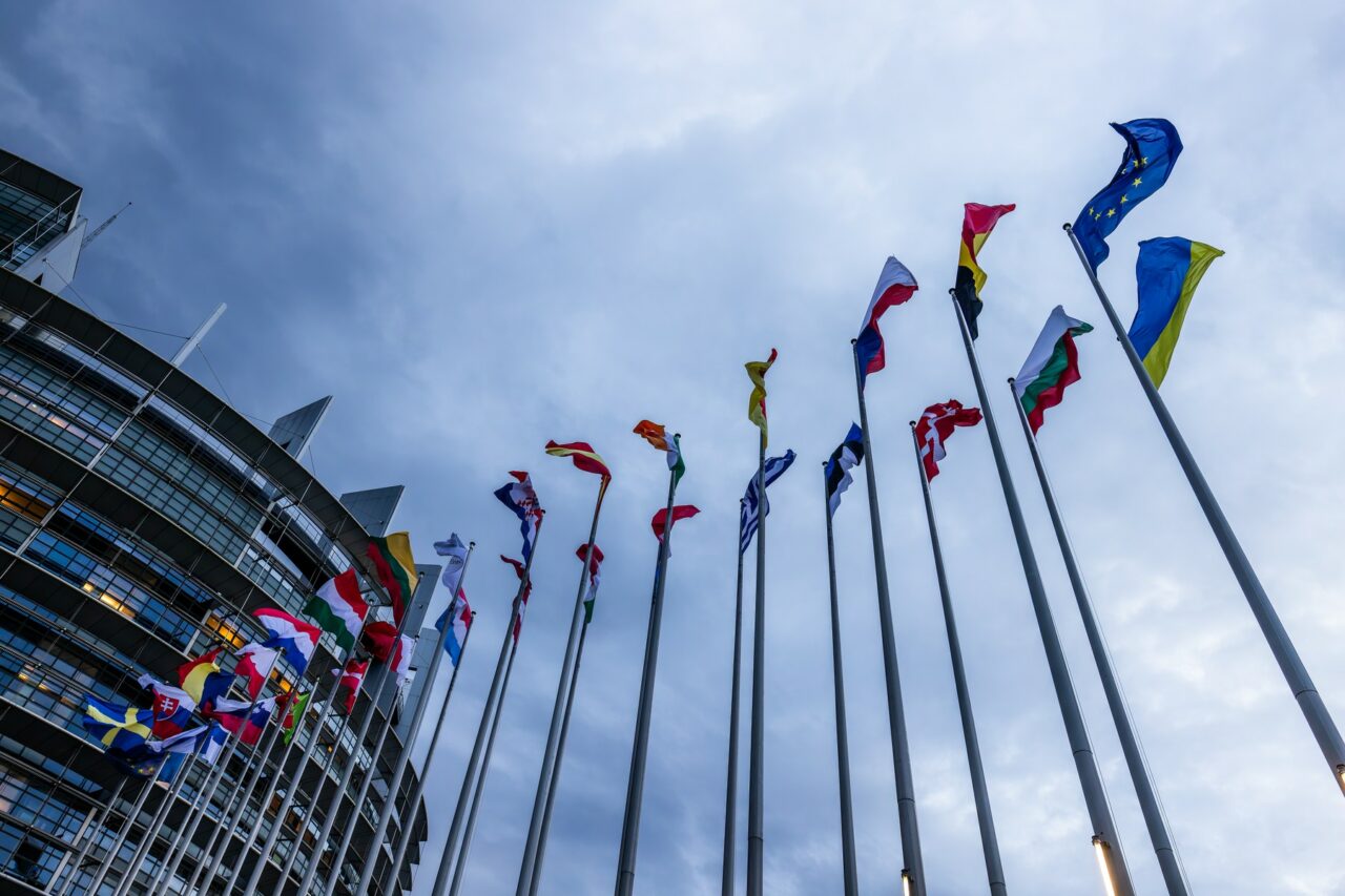 Uniunea Europeană a impus măsuri restrictive asupra altor două persoane din spatele unei campanii de DEZINFORMARE ruse