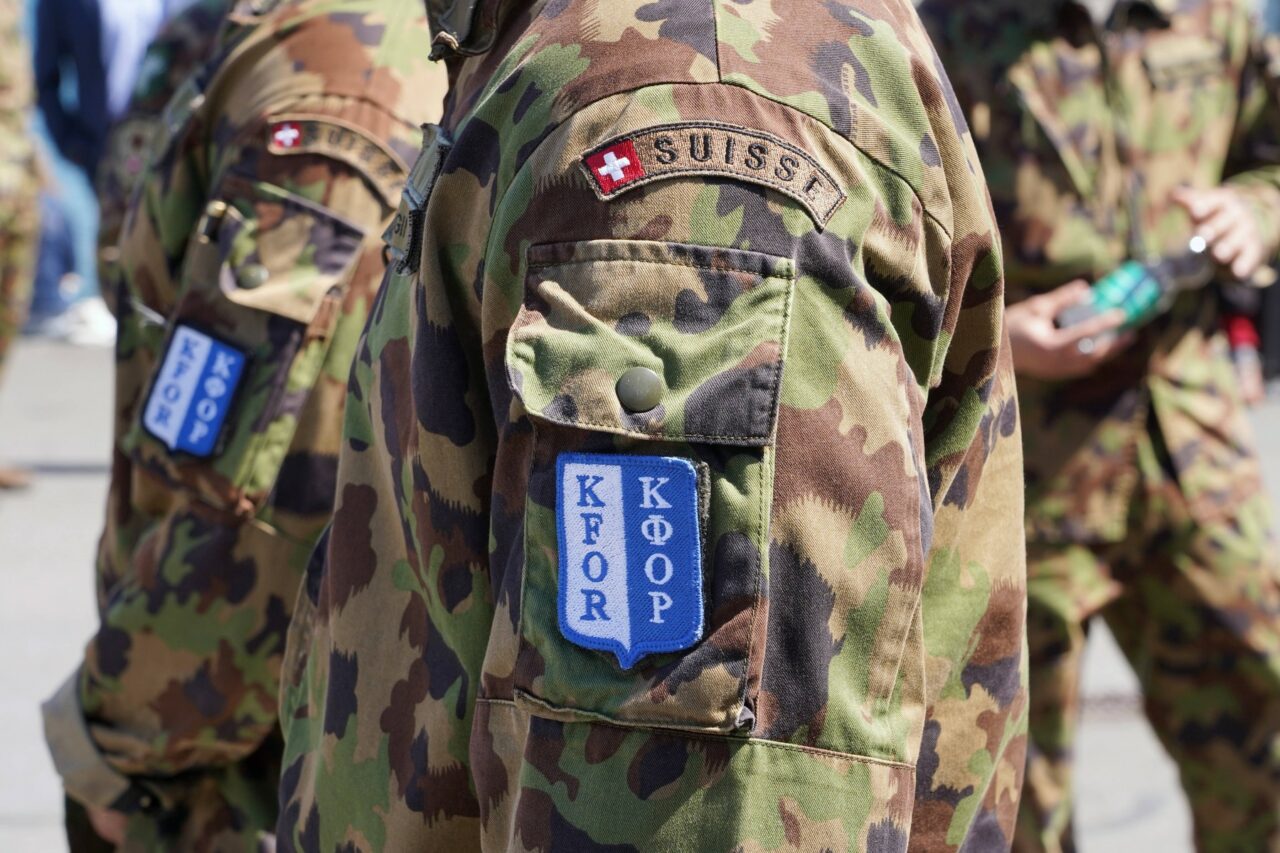Elveția se alătură proiectului de MOBILITATE militară al Uniunii Europene