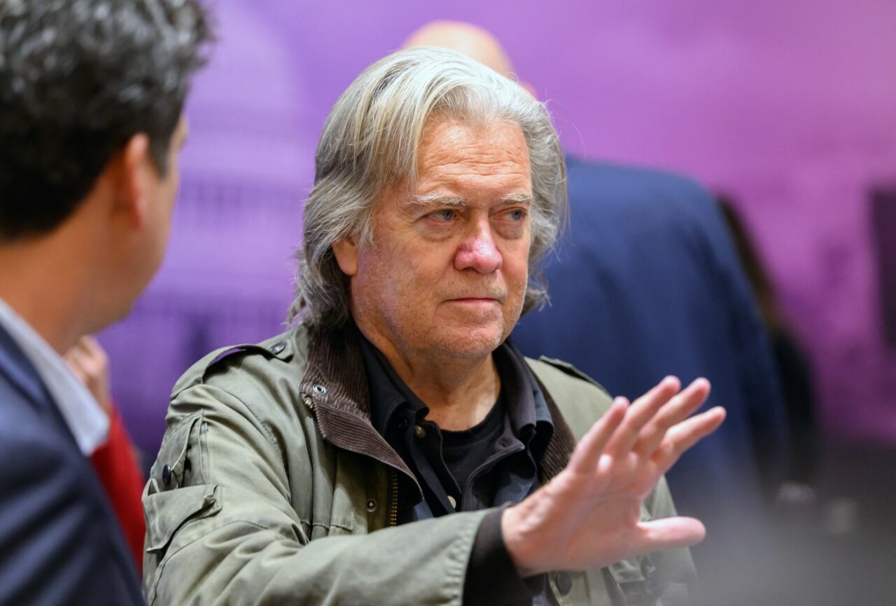 SCANDAL în tabăra lui Trump. Bannon îl desființează pe Musk: „E o persoană malefică, vrea doar bani”