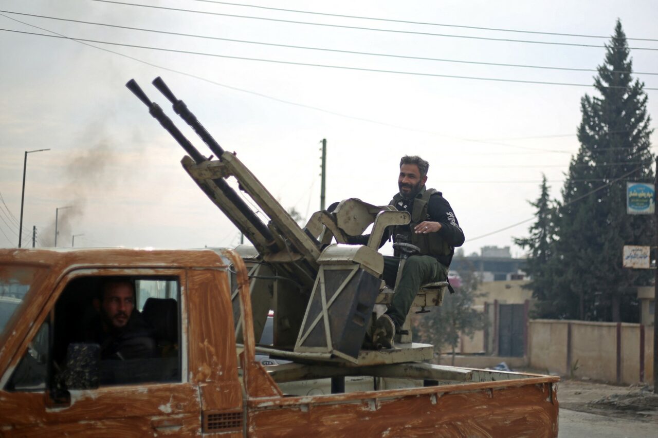 Război în Orientul Mijlociu, ziua 467. Șeful ONU pentru drepturile omului, vizită oficială în Siria/Anunț privind pacea în Gaza