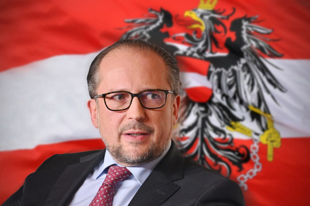 Ministrul de Externe, numit lider interimar al Austriei, în timp ce EXTREMĂ-DREAPTA încearcă să formeze un Guvern de coaliție