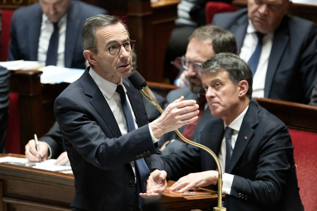 Domiciliul unui influencer algerian, percheziționat în urma unei semnalări pe platforma Pharos