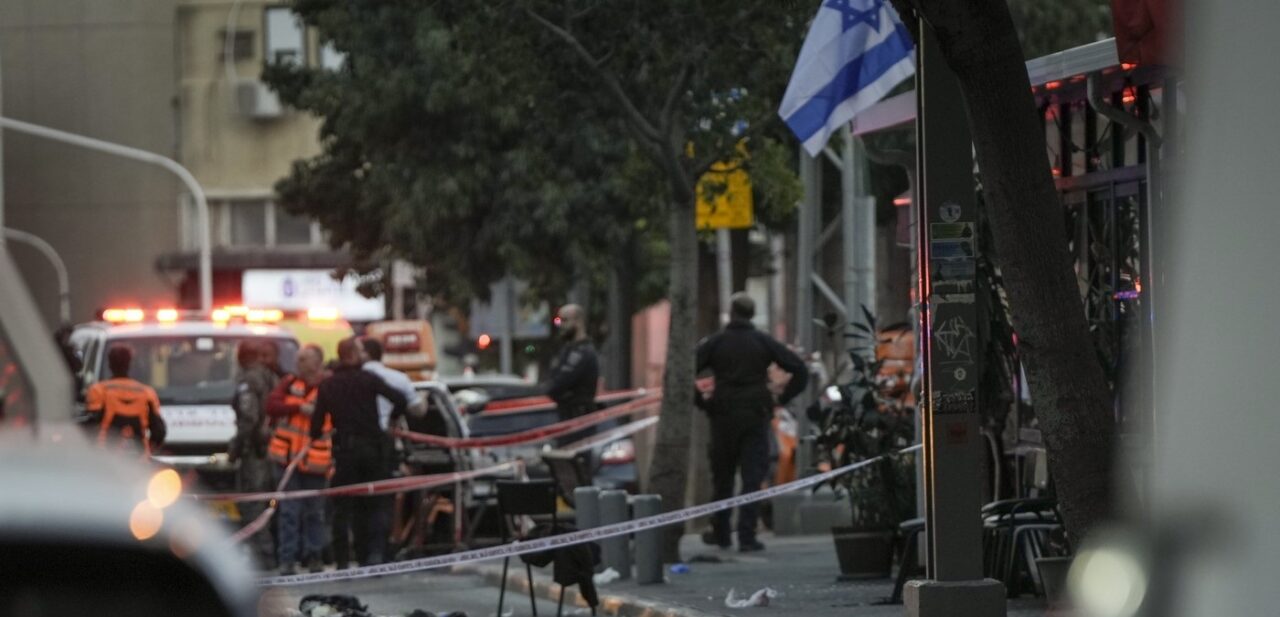 ATAC cu cuţitul în centrul orașului Tel Aviv. Autoritățile suspectează un atac terorist