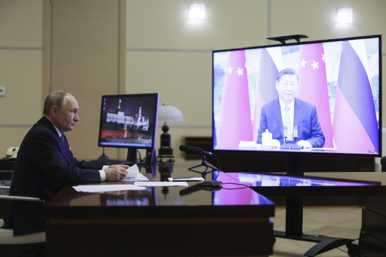 La câteva ore după învestirea lui Donald Trump, Vladimir Putin i-a propus lui Xi Jinping EXTINDEREA parteneriatului strategic