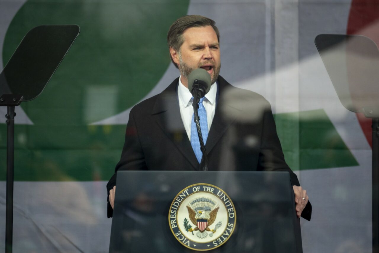 Vicepreședintele SUA a participat la un miting împotriva avortului /Cum a primit Vance oferta de a candida alături de Trump