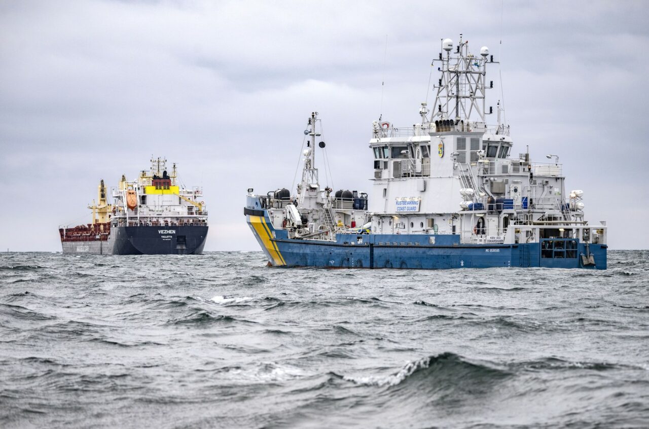 Cablu avariat în Marea BALTICĂ/ O navă bulgară a fost reținută de Suedia
