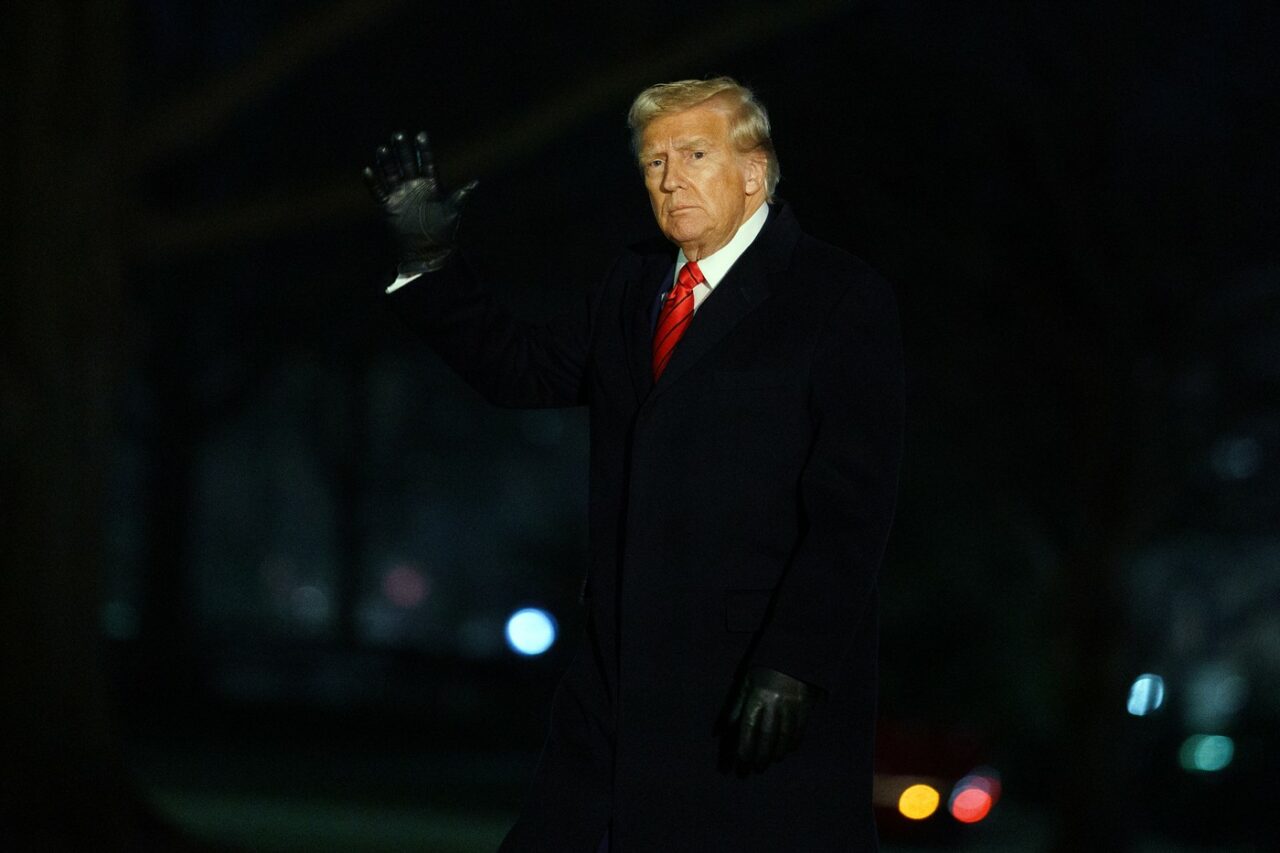 Frankfurter Allgemeine Zeitung: TRUMP are o problemă generată de inteligența artificială /Avansul CHINEI a perturbat sectorul tehnologic