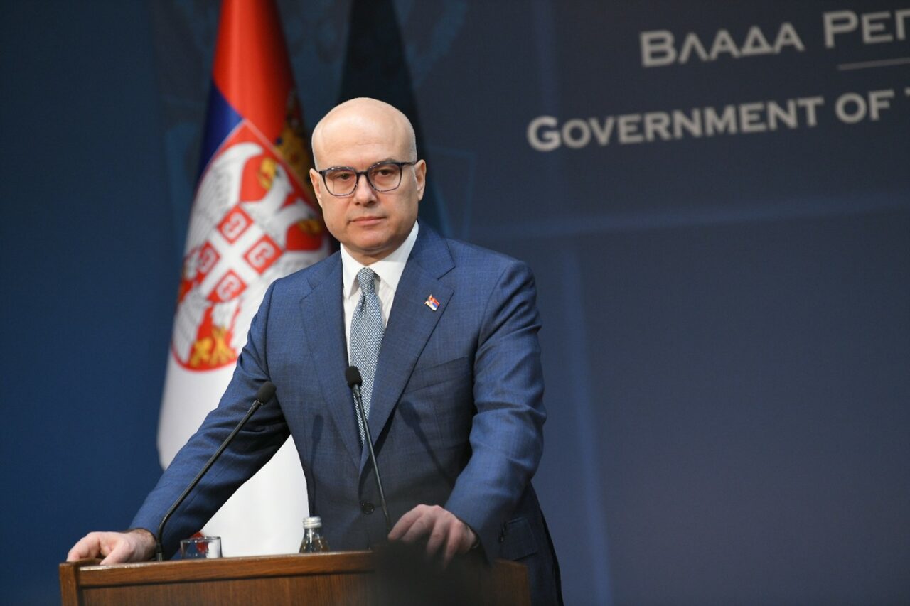 Premierul Serbiei și-a anunțat DEMISIA, în contextul protestelor legate de tragedia din gara Novi Sad. Primarul din Novi Sad va demisiona și el