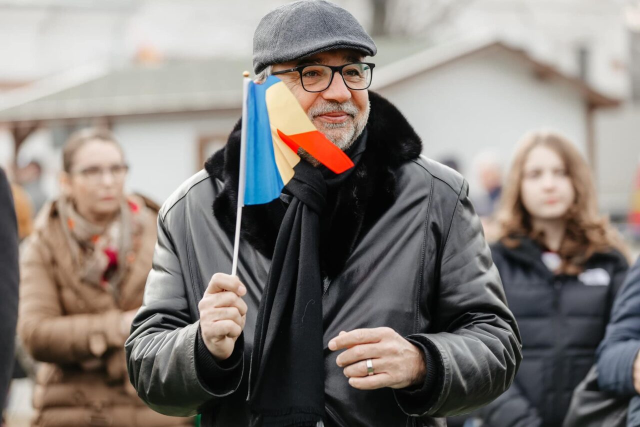 Lucian ROMAȘCANU: „Rămâne ziua când inteligența politică a oamenilor de stat ai vremii a lucrat dincolo de ambiții personale sau de grup”