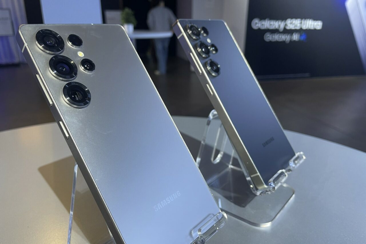 Primești abonament gratis 6 luni la un program AI dacă cumperi Samsung Galaxy S25. Cât costă cel mai nou smartphone de pe piață