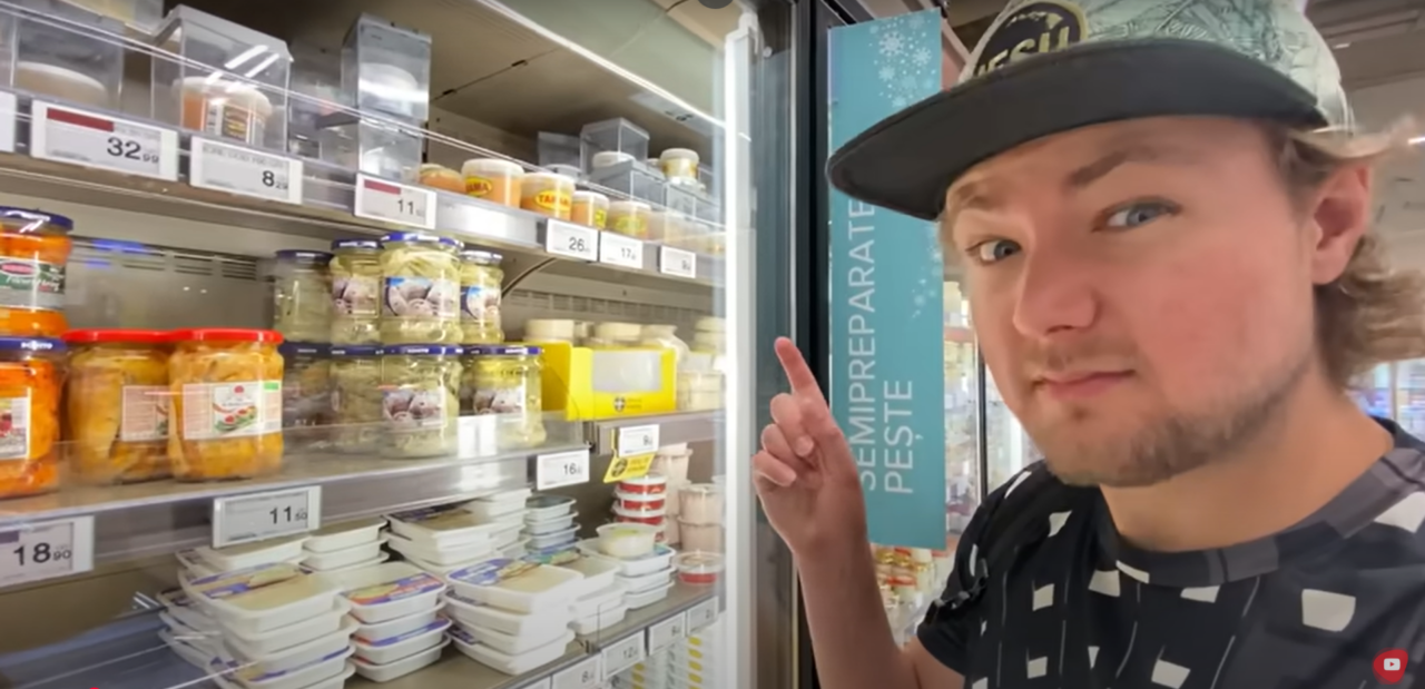 Ce anume i-a SURPRINS pe doi americani, care au intrat într-un supermarket din România: „Mă întreb dacă și alte magazine au asta”
