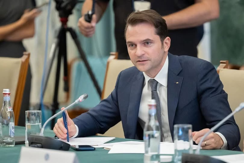 Sebastian Burduja, despre mesajele de blackout în România: „Cine răspândește astfel de dezinformări, trebuie să suporte consecințele”