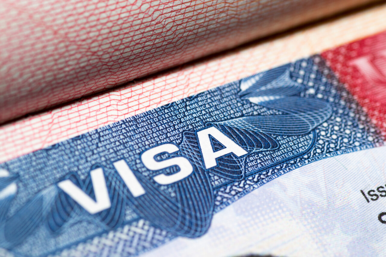 Anunț oficial de la Washington: Românii vor călători fără VIZE în SUA. Includerea României în programul Visa Waiver va fi anunțată vineri